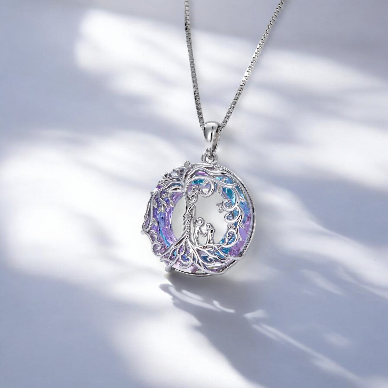 Crystal pendant with symbolic branches and children, gift for mothers